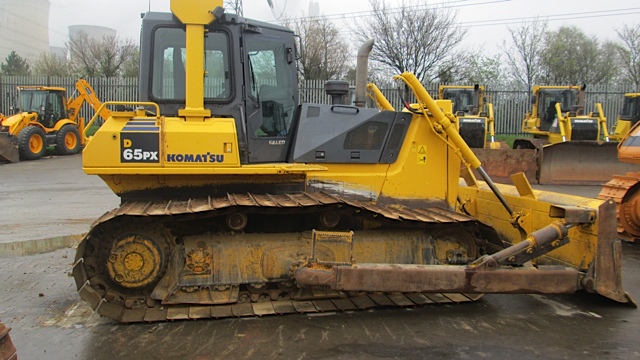 Бульдозер б/у Komatsu D65PX-15 2006